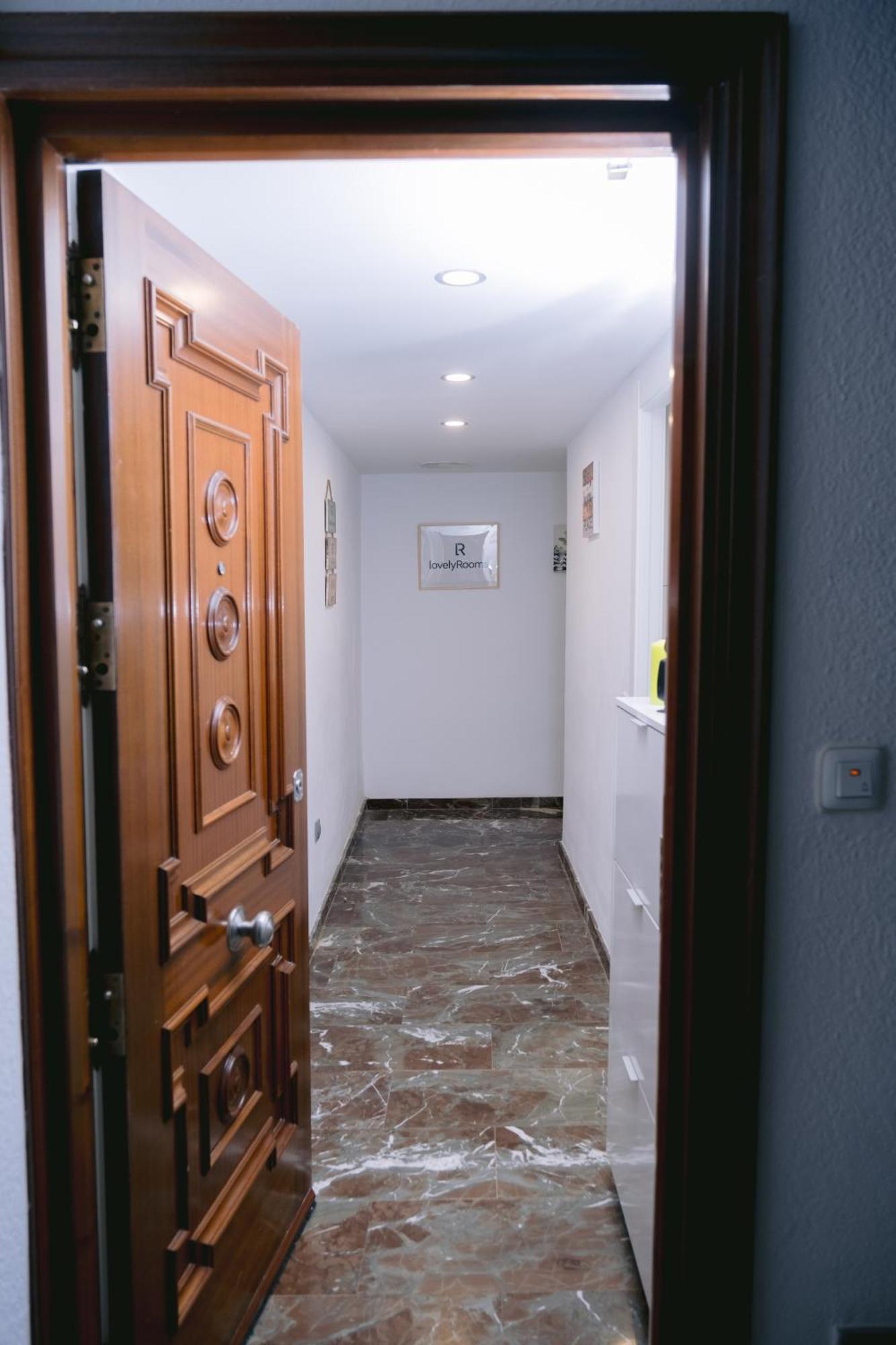 Piso Compartido Delyrent, Reja Hotel Jaén Екстериор снимка