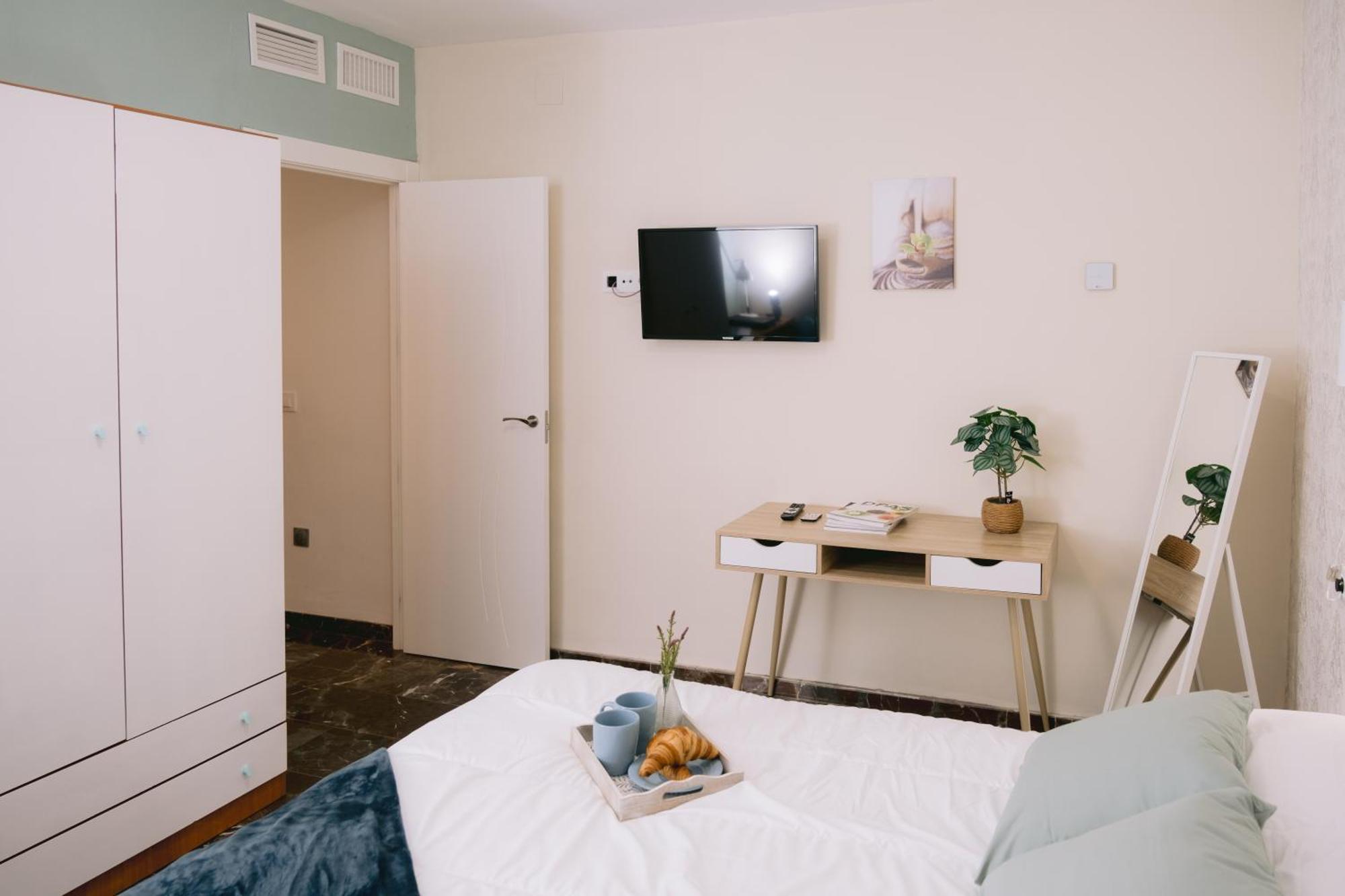 Piso Compartido Delyrent, Reja Hotel Jaén Екстериор снимка